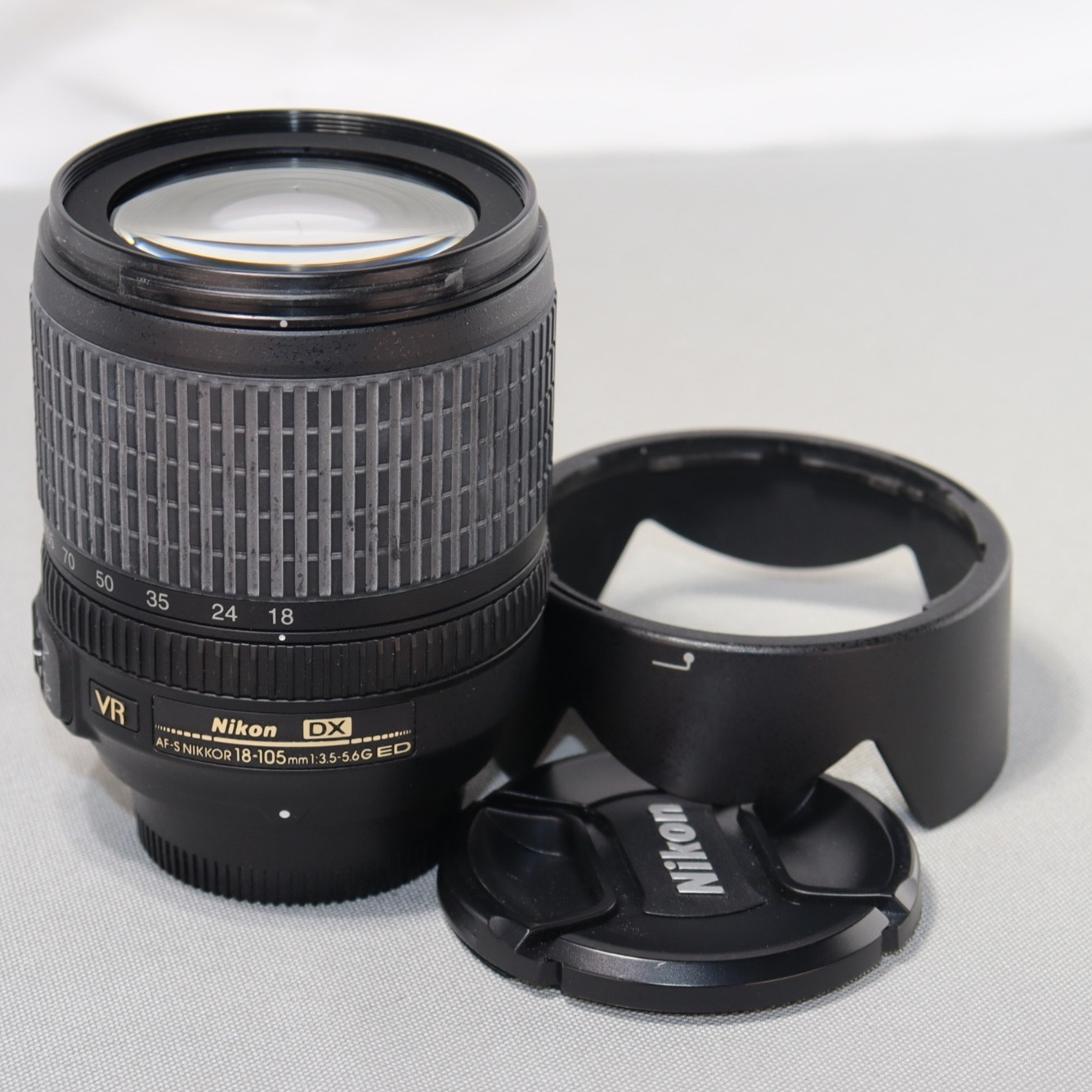 Nikon AF-S DX 18-105mm f/3.5-5.6 G ED VR IS Lens *GOOD/TESTED*