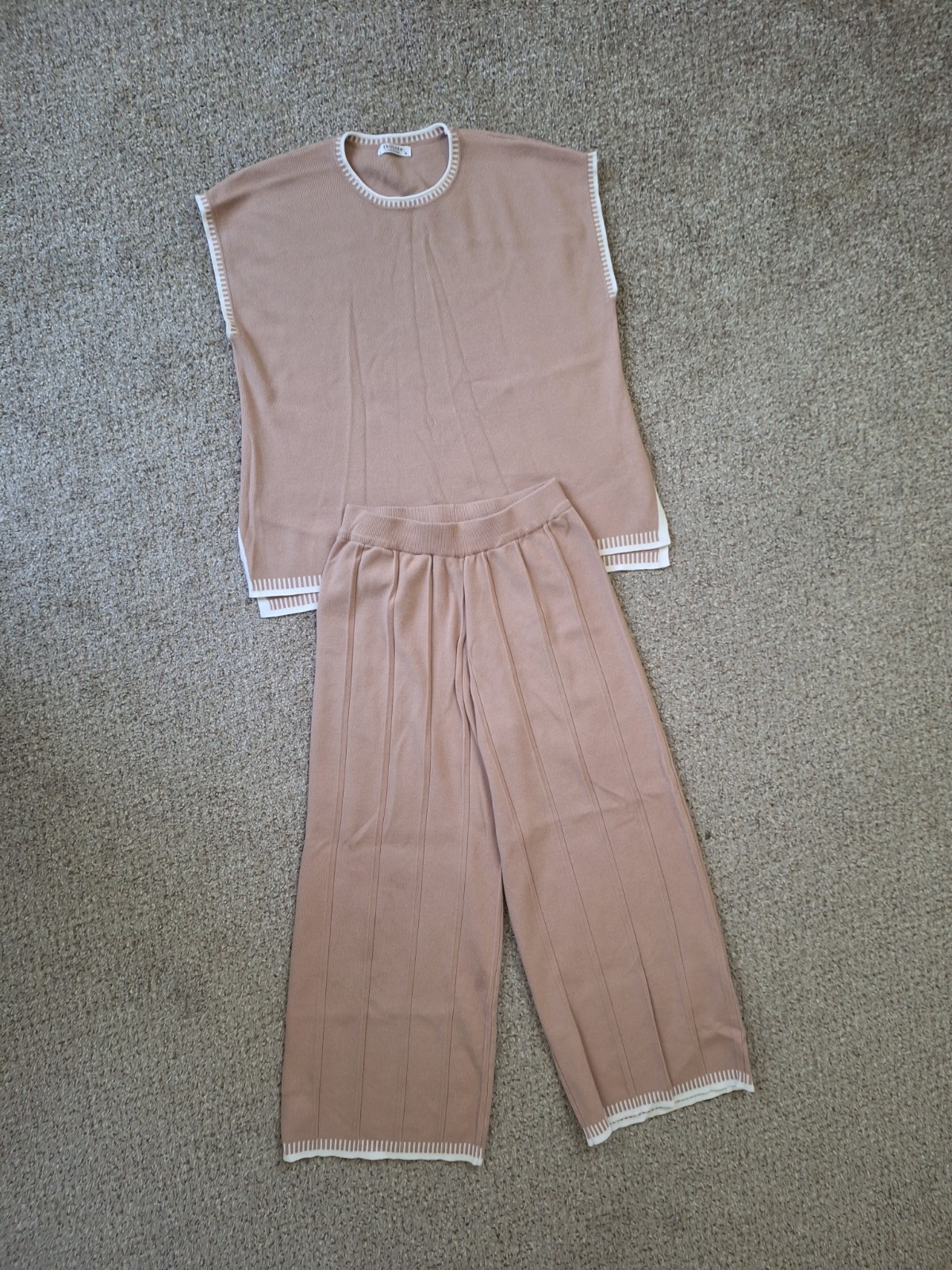 Ekouaer Lounge Set