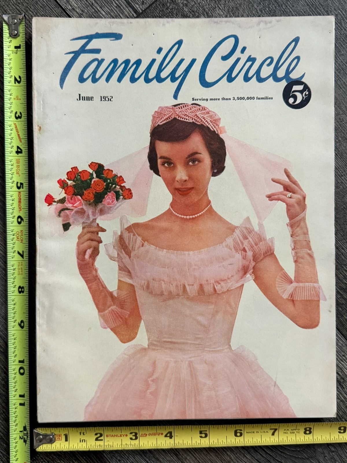 FAMILY CIRCLE Magazine 1952 June Vintage Womens Magazine MCM 1950\'s Vintage Ads