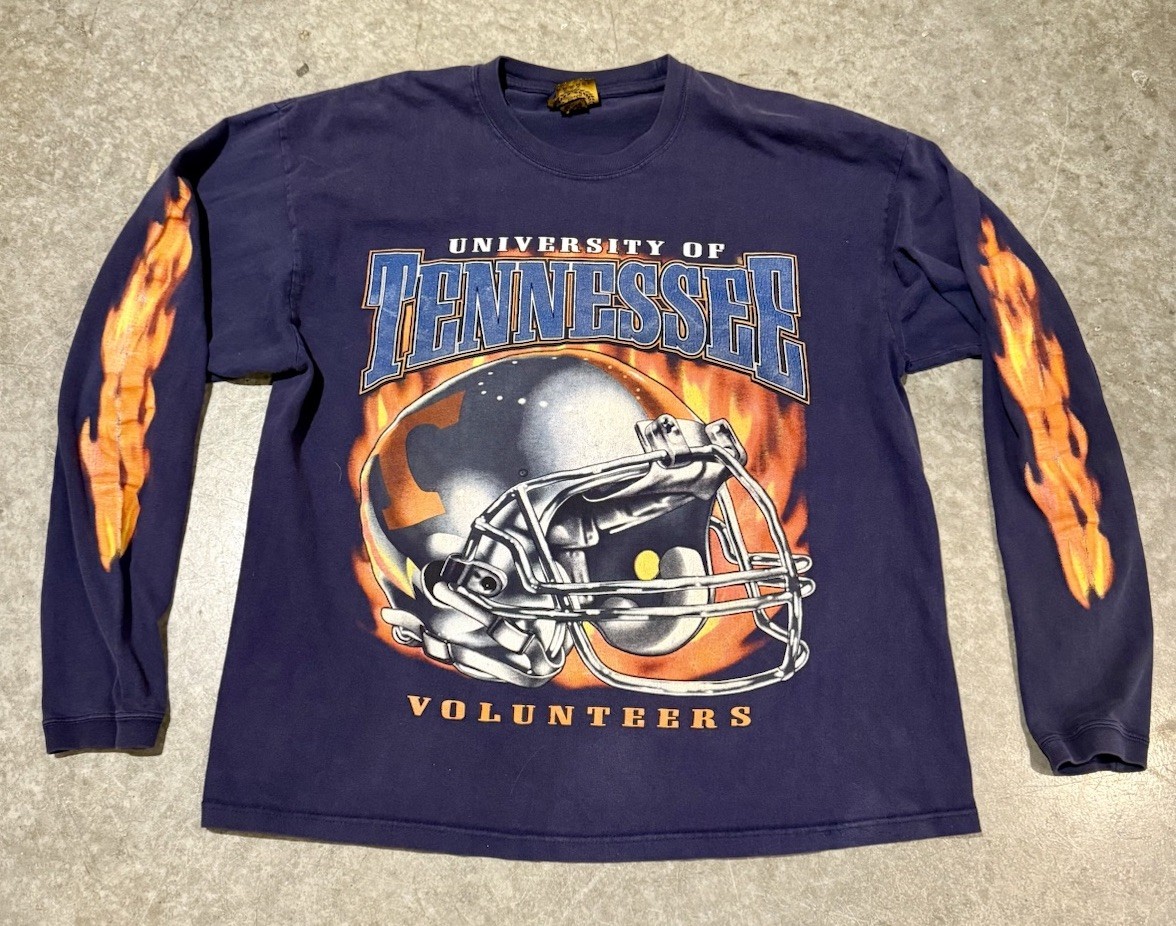 Vintage University of Tennessee Volunteers Graphic Football Helmet Long SleeveXL