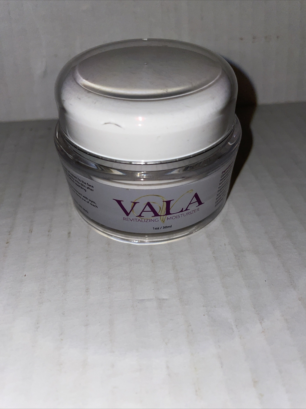 Revitalizing Moisturizer by Vala - Hydrate Face Morning/Night - Even Complexion Revitalizing Moisturizer by Vala - Hydrate Face Morning/Night - Even Complexion