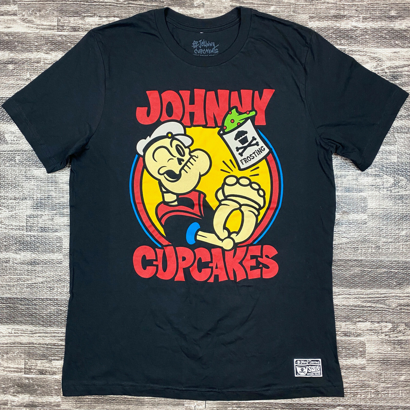 DCon 2021 Exclusive Johnny Cupcakes T-Shirt Sz L Retro Cartoon Design