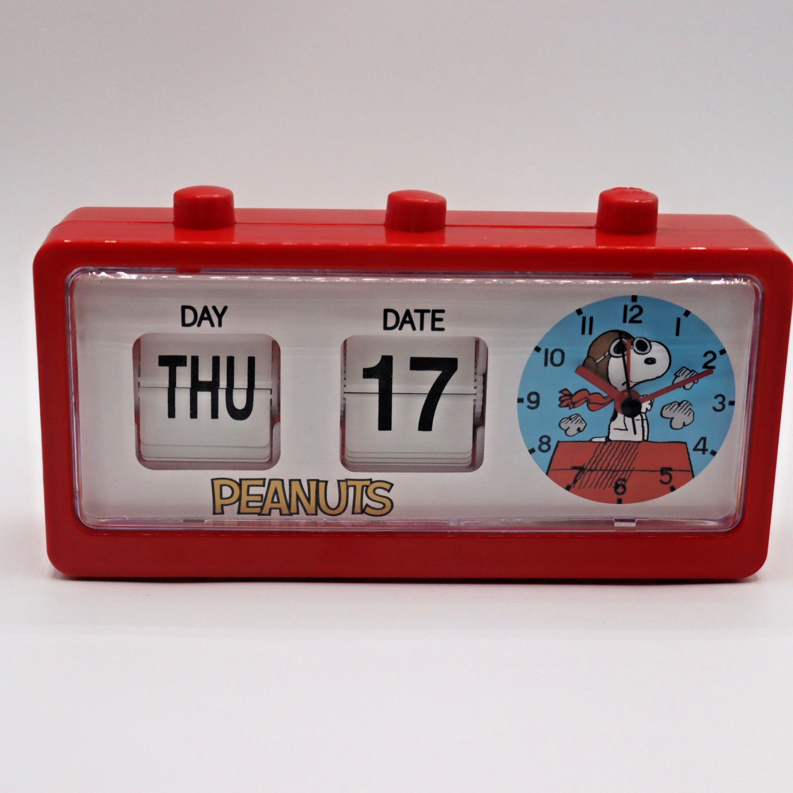 Peanuts Flying Ace Snoopy Flip Clock Pilot Red Retro Analog 8x3.5x2 Peanuts Flying Ace Snoopy Flip Clock Pilot Red Retro Analog 8x3.5x2