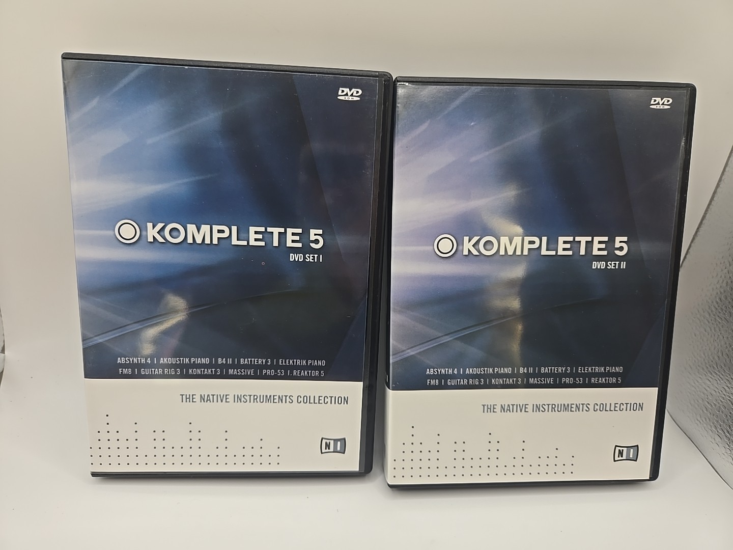 Komplete 5 Native Instruments Collection Bundle Absynth Piano Guitar - Software Komplete 5 Native Instruments Collection Bundle Absynth Piano Guitar - Software