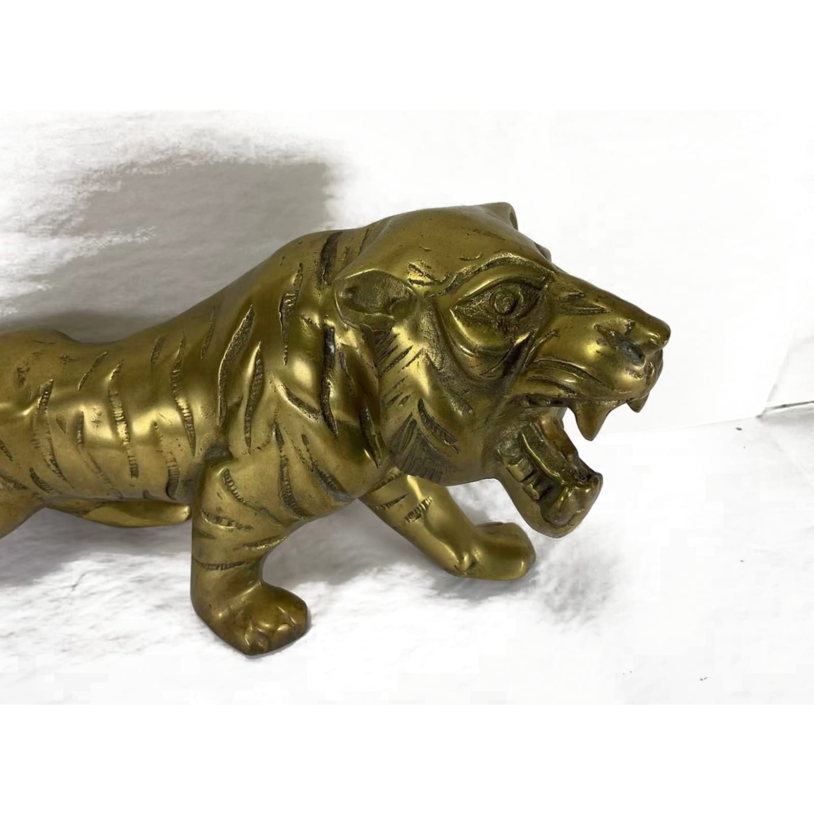 VTG Brass Large Bengal Tiger Statue Mid-Century Jungle Hollywood Regency Decor