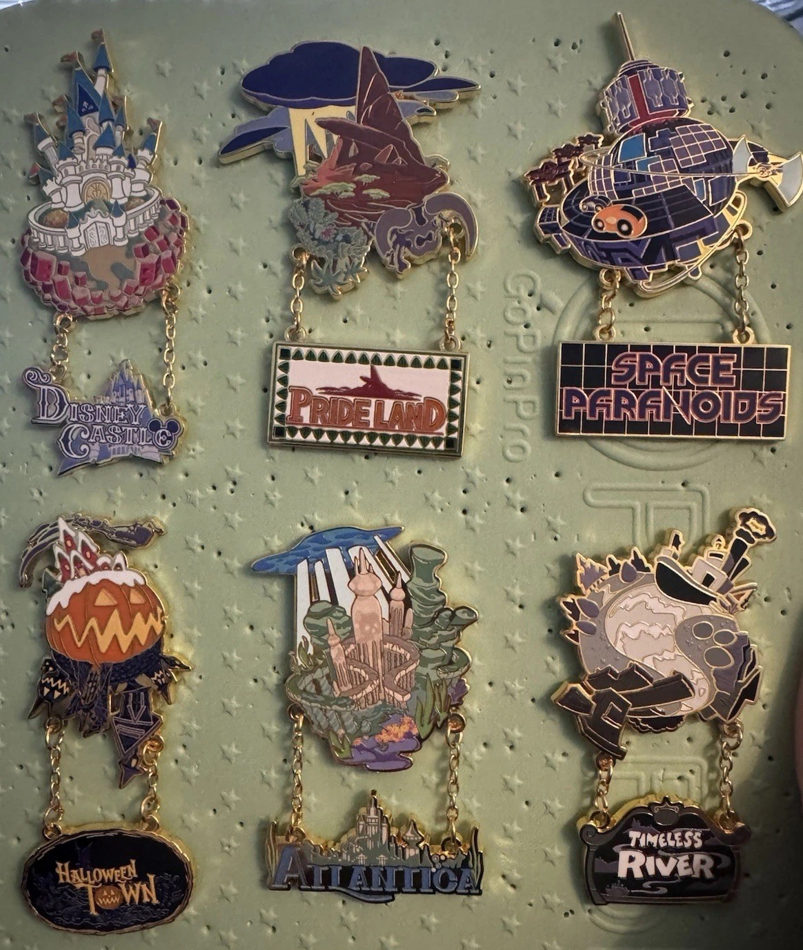 FULL SET KINGDOM HEARTS Pin Worlds/Planets Monogram Dangle Pin GameStop FULL SET KINGDOM HEARTS Pin Worlds/Planets Monogram Dangle Pin GameStop