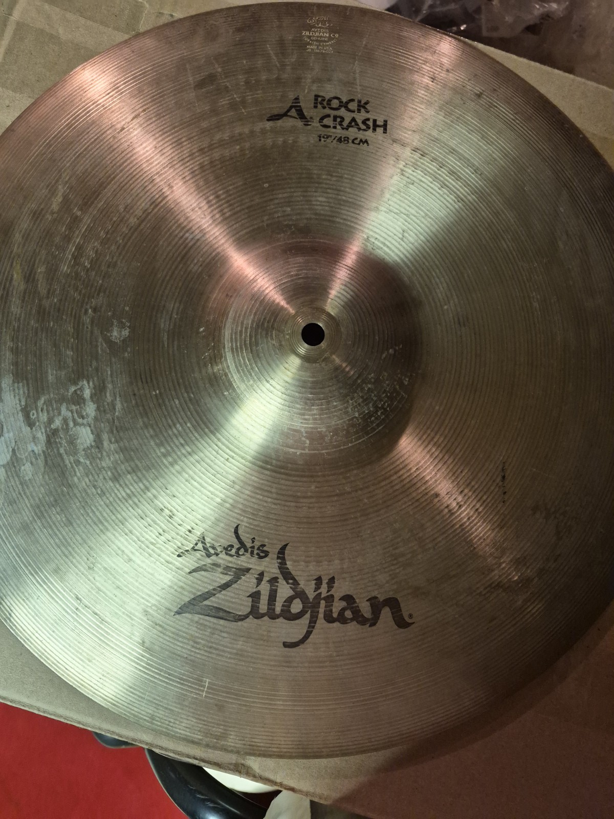 Zildjian A Custom Vintage 19' Crash Cymbal In Perfect Condition.
