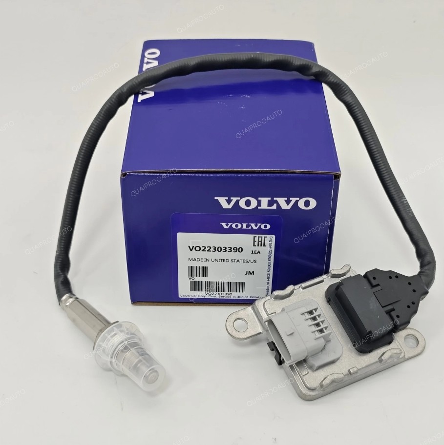 GENUINE OEM 22303390 Genuine Mack Volvo Original Inlet Nox Sensor NEW