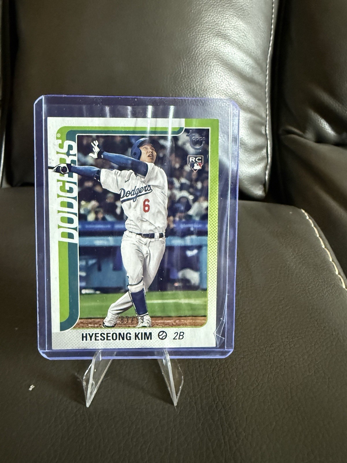 2025 Topps Series 2 - Hyeseong Kim #573 Vintage Stock Retro /99 (RC) 2025 Topps Series 2 - Hyeseong Kim #573 Vintage Stock Retro /99 (RC)