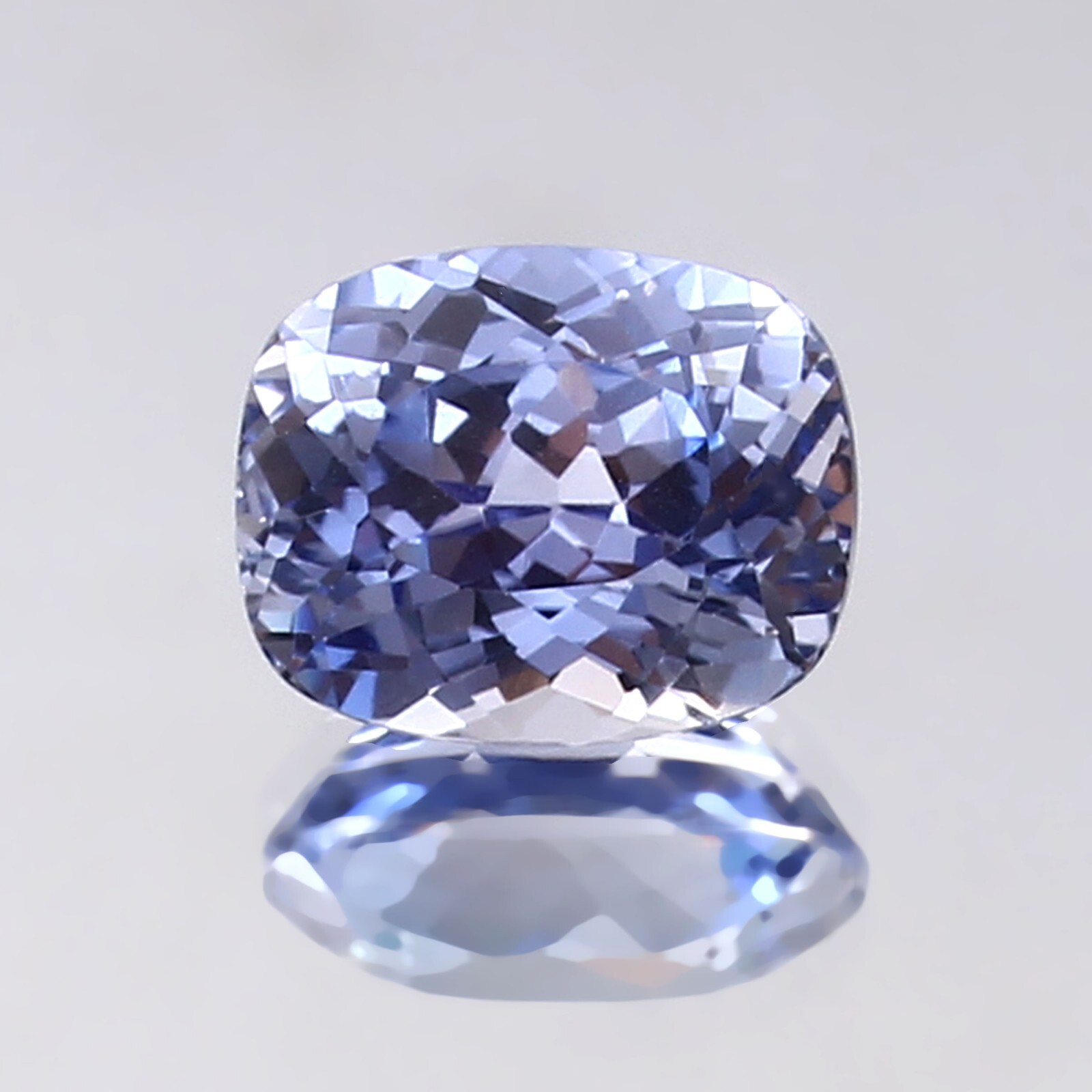 10x8 MM Natural Flawless Ceylon Blue Sapphire Cushion Cut Loose Gemstone 10x8 MM Natural Flawless Ceylon Blue Sapphire Cushion Cut Loose Gemstone