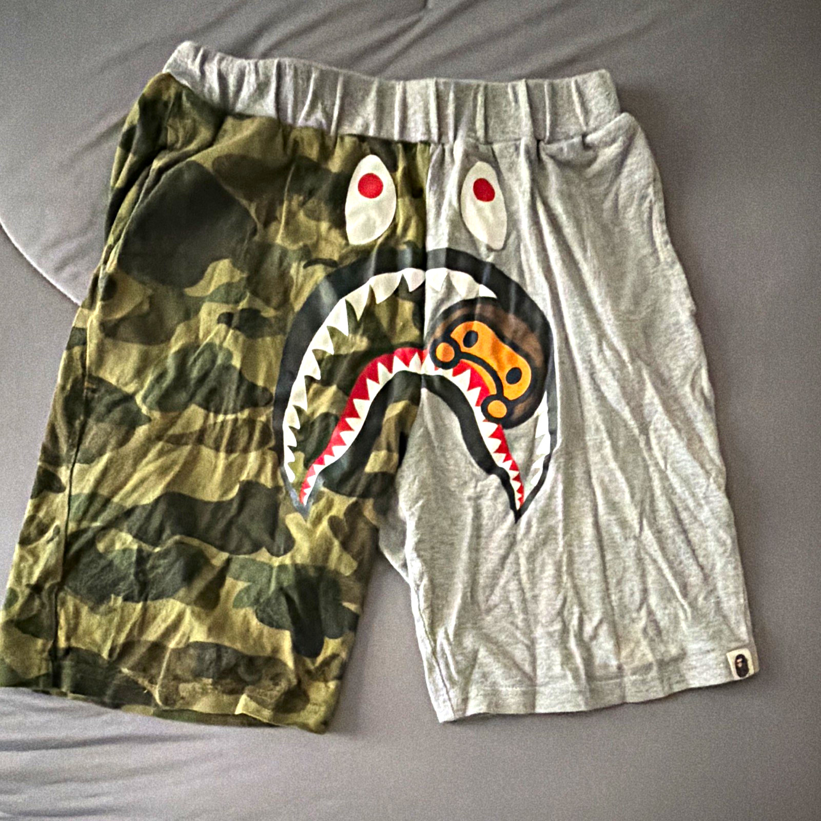 A Bathing Ape BAPE Kids Baby Milo Shark Camo Gray Knit Cotton Shorts Pockets A Bathing Ape BAPE Kids Baby Milo Shark Camo Gray Knit Cotton Shorts Pockets
