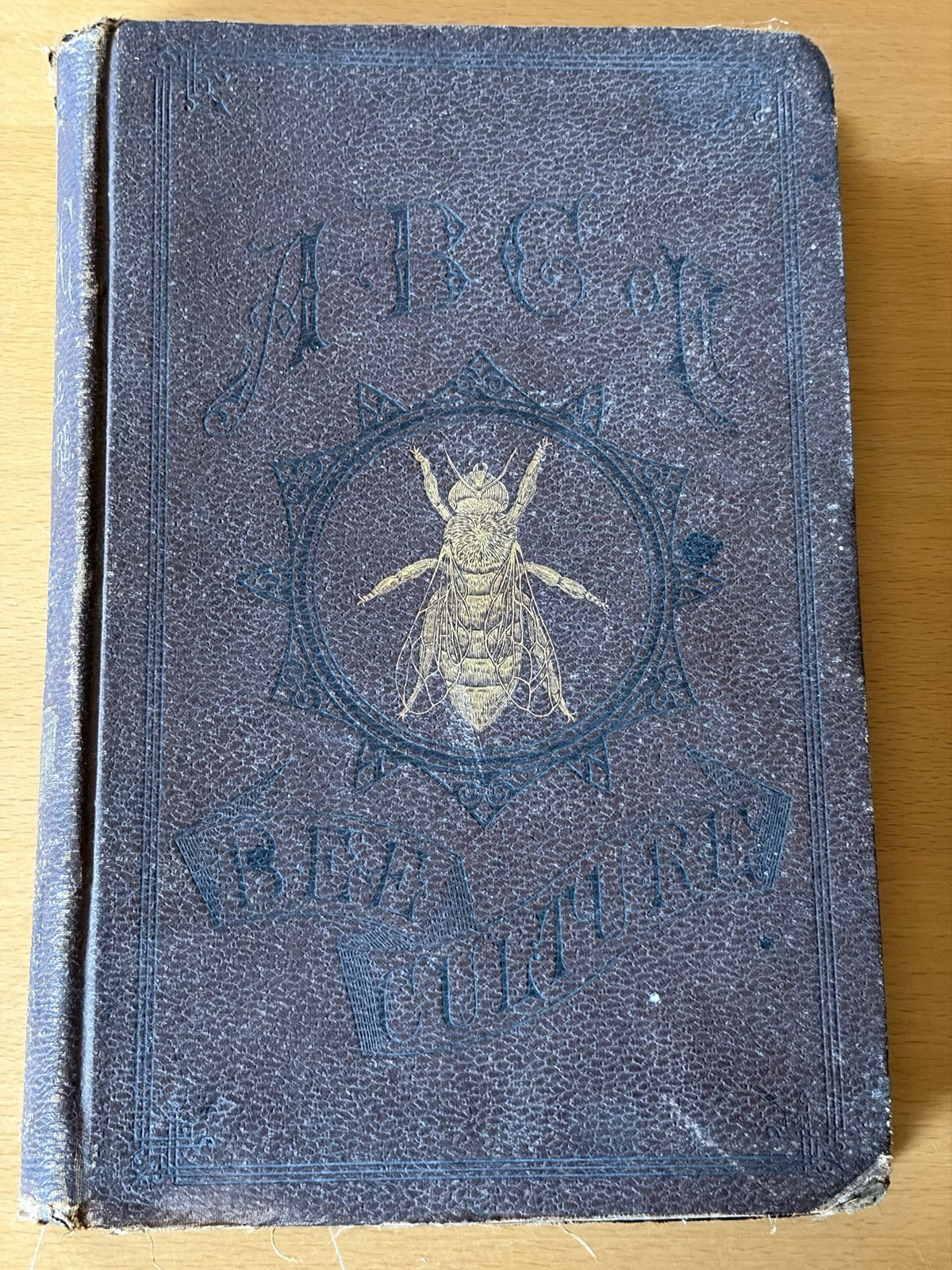 Vintage ABC of BEE CULTURE - A I ROOT, 1877 ? Edition Needs Restoration; HC Vintage ABC of BEE CULTURE - A I ROOT, 1877 ? Edition Needs Restoration; HC