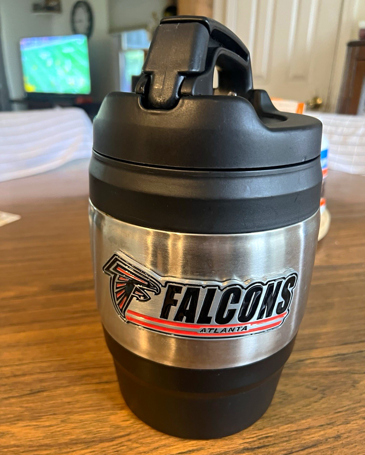 72 oz. Vintage Atlanta Falcons NFL Travel Jug/ Ice Holder, Black/Silver, 2.1L 72 oz. Vintage Atlanta Falcons NFL Travel Jug/ Ice Holder, Black/Silver, 2.1L
