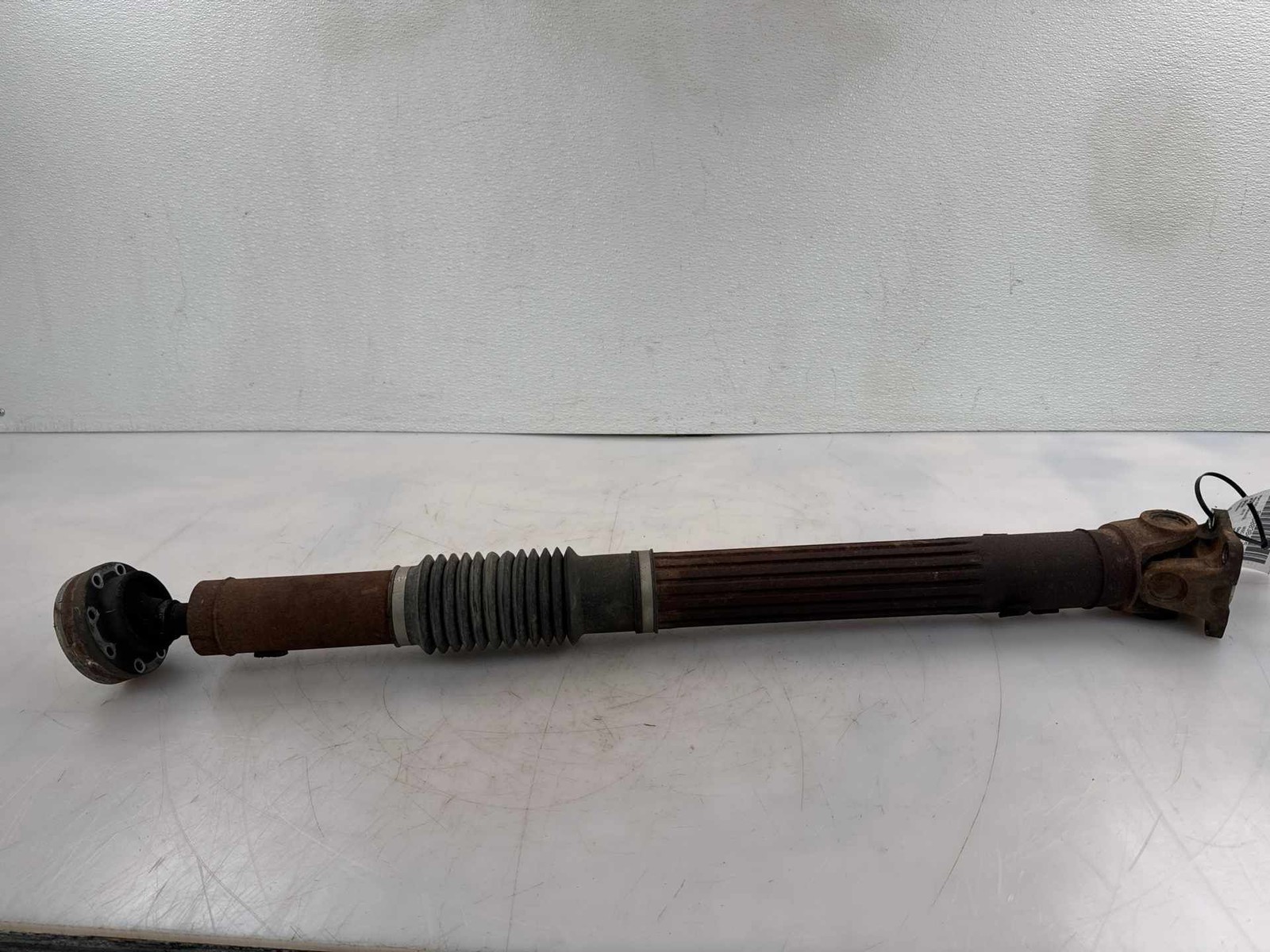 2012 - 2018 Jeep Wrangler Front Driveshaft Auto Trans Dana 44 OEM