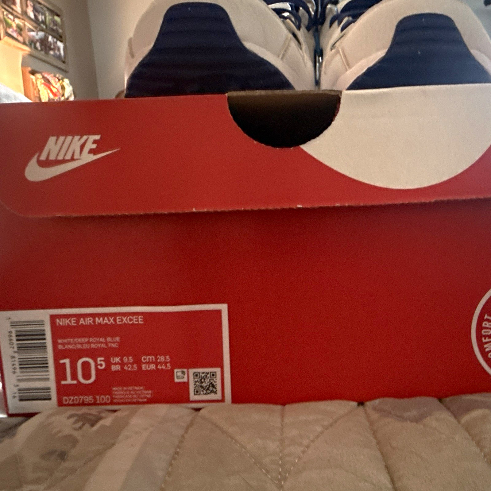 Nike Air Max Excee Men’s Low Top Sneaker White/Blue Lace Up DZ0795-100