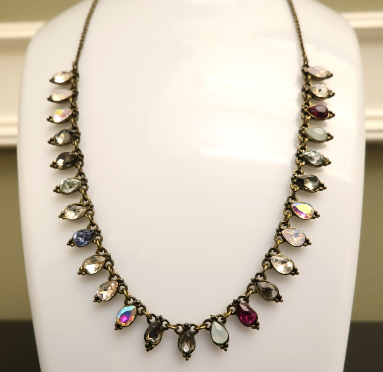Logo Links necklace Lori Goldstein crystal teardrops neutral bronze tone signed