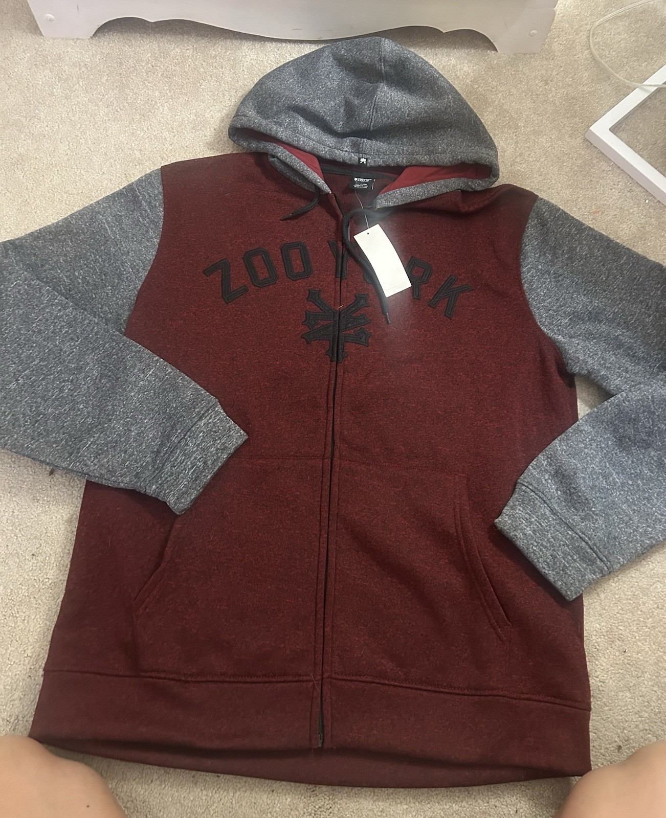 Zoo York Men\'s XL Burgundy/Gray Colorblock Logo Fleece Full Zip Hoodie