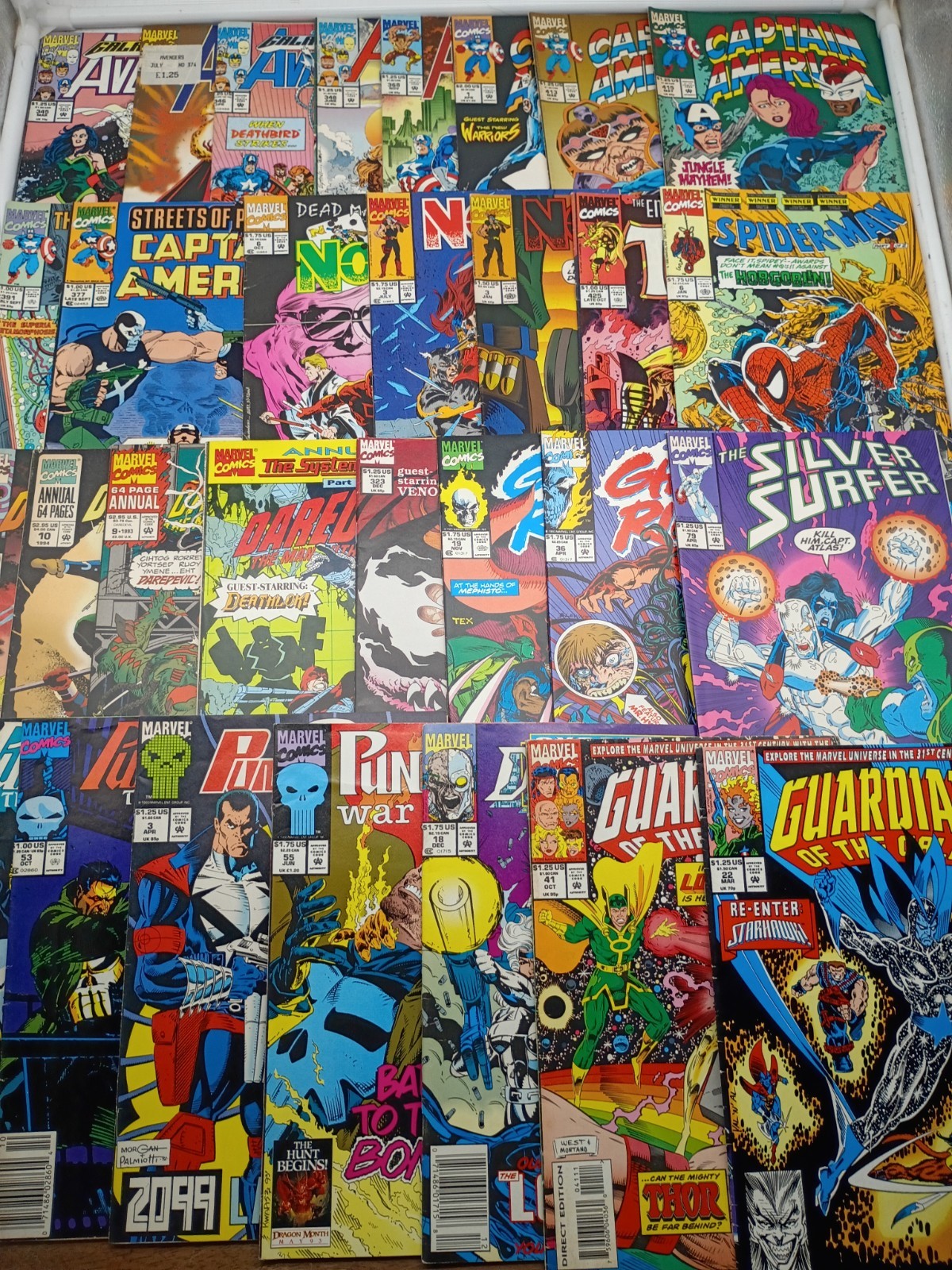 Vintage 90s Marvel Comics 30 Book LOT B Punisher Avengers Daredevil Spiderman 