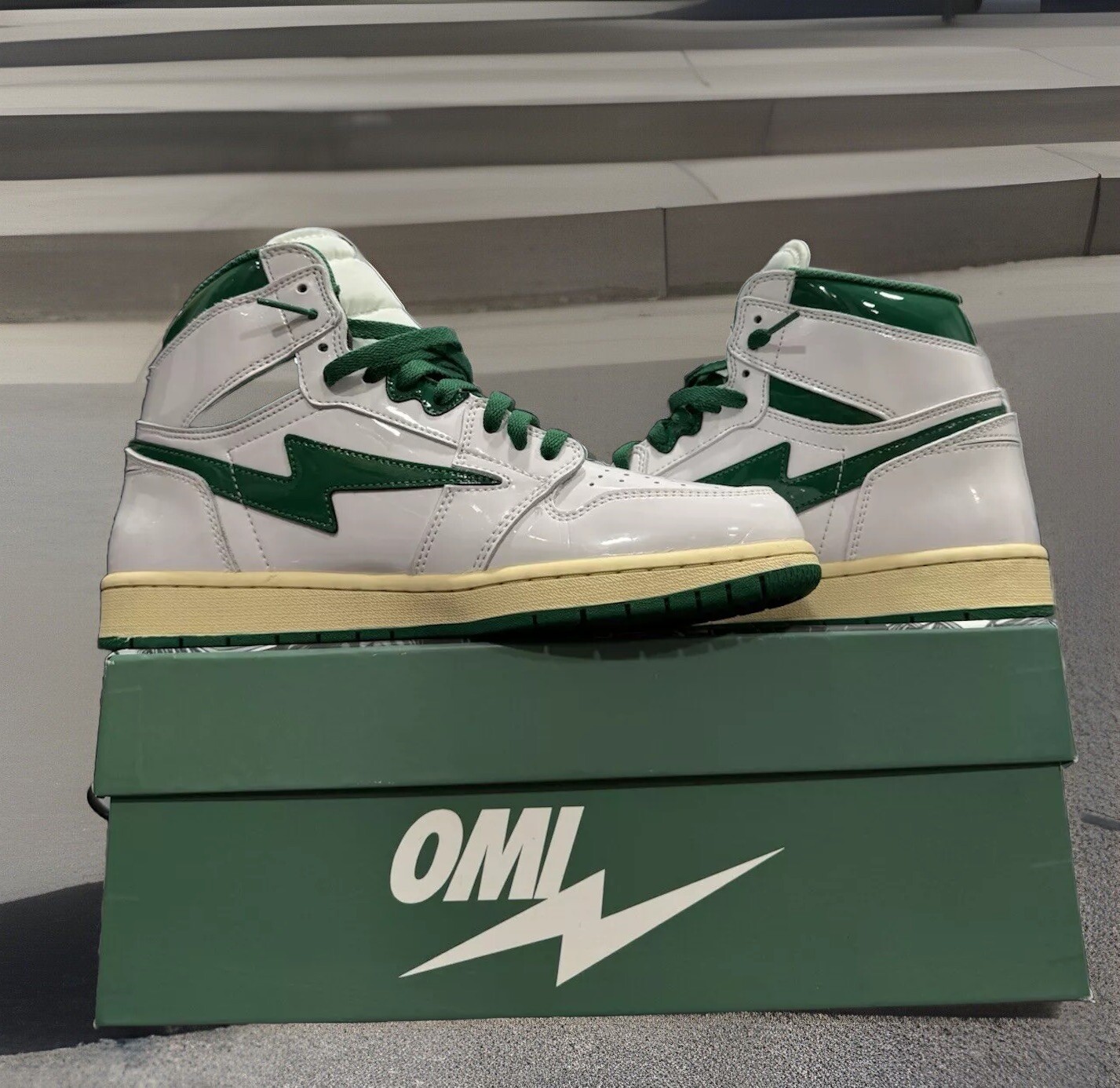 Omi Zero Reloaded Merch Devin Wade Mens 10.5 “The Boston Ed” w/Box Extra Laces