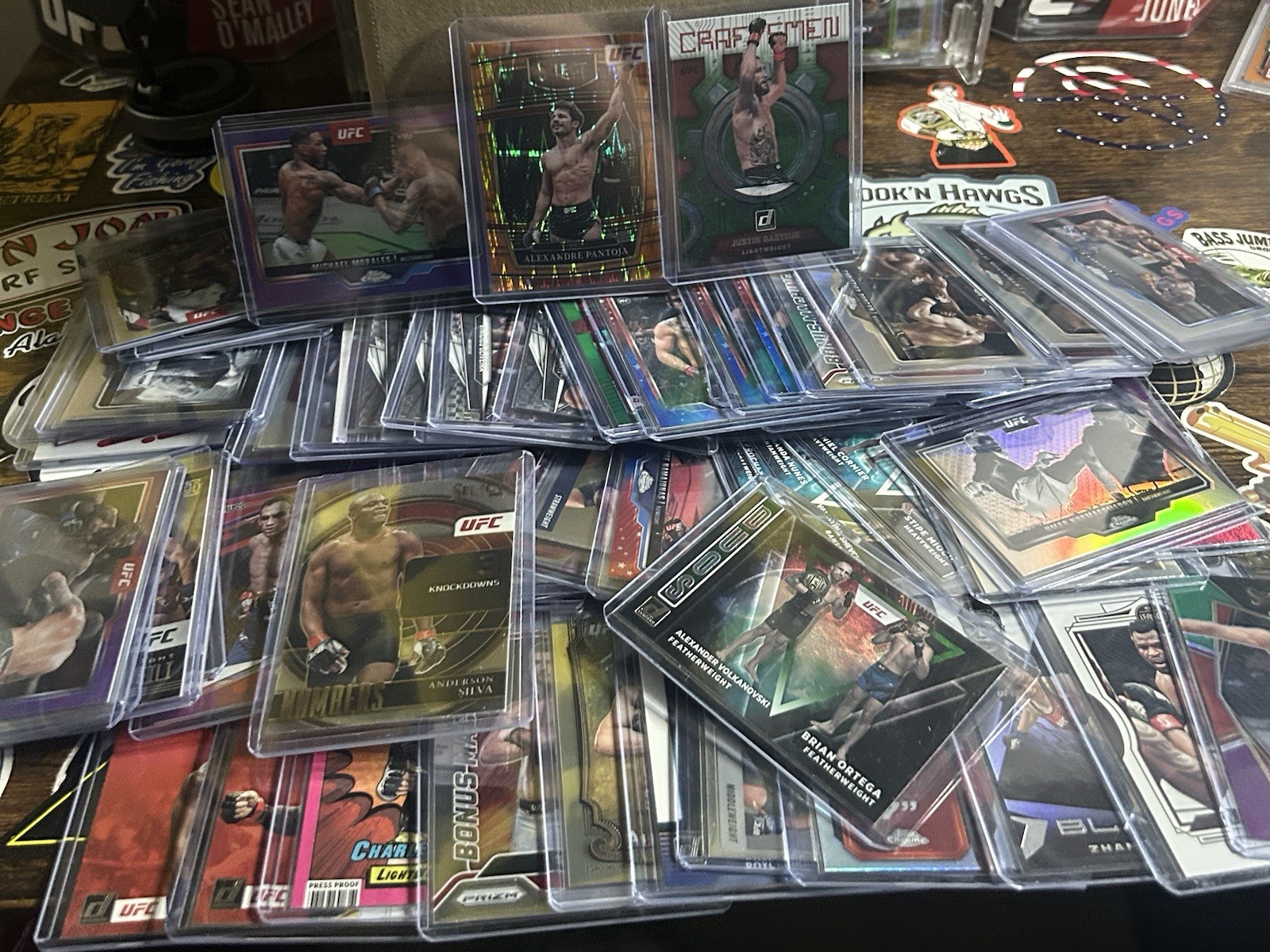 UFC CARD LOT 400+ CARDS *READ DESCRIPTION*