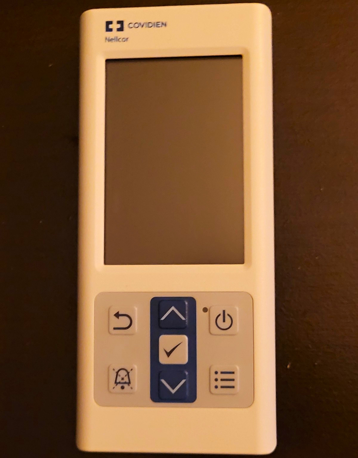 Covidien Nellcor PM10N Handheld Pulse Oximeter SpO2 Monitor, Adult Finger Probe