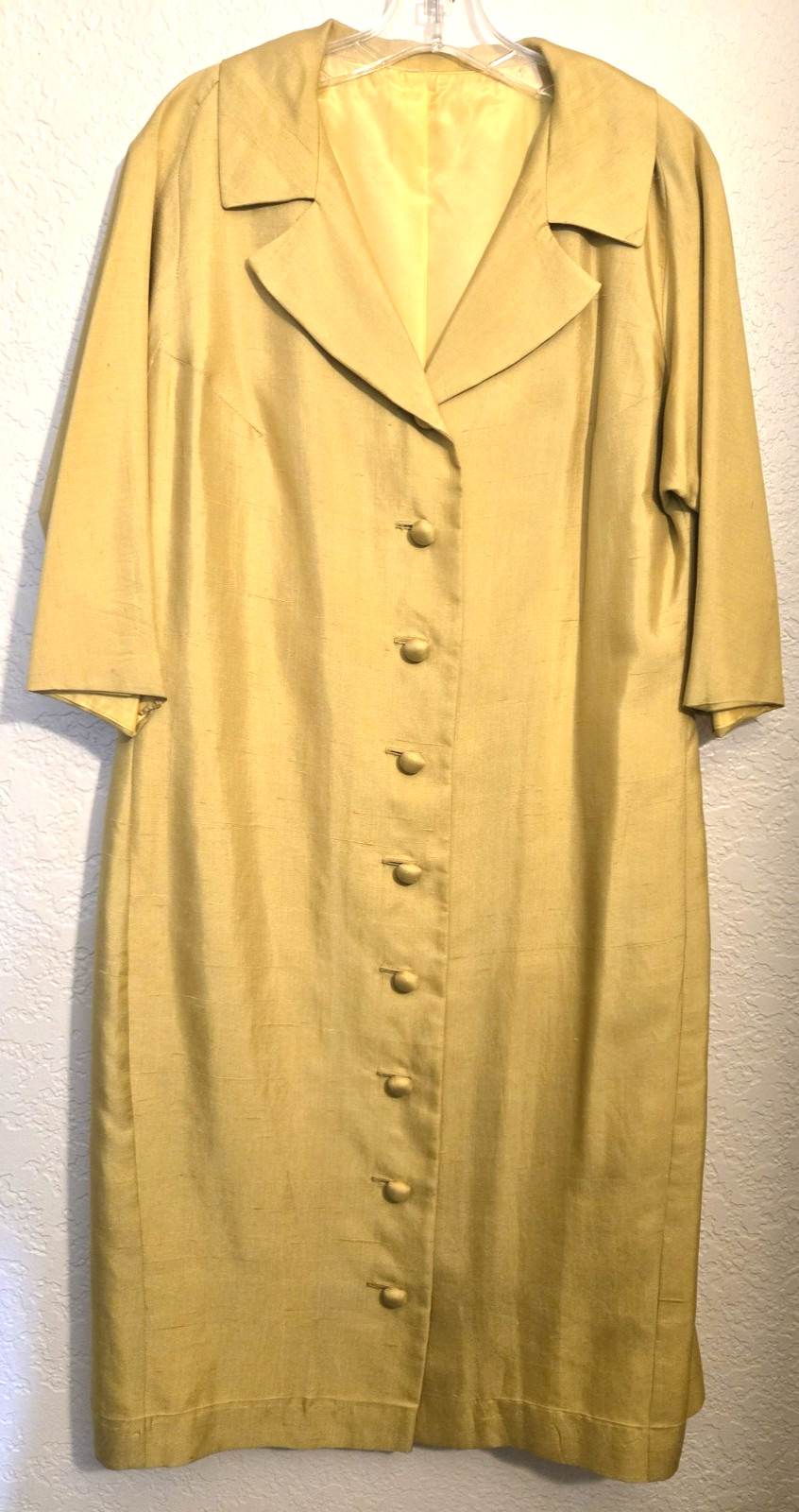 Vintage 1960s Yellow LARGE Raw Silk Coat Dress Lined Fabric Buttons Collar