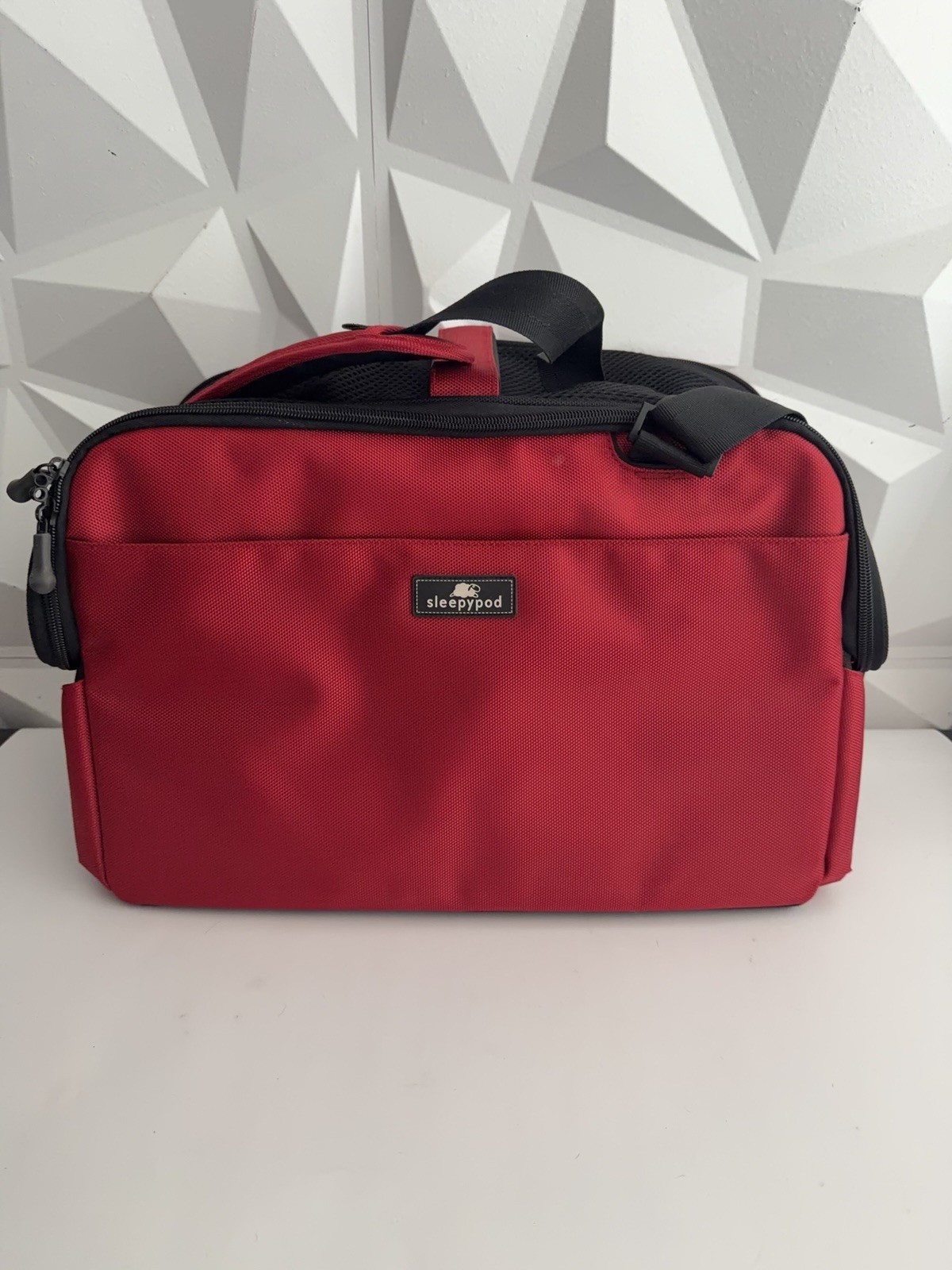 Sleepypod Travel Air Pet Carrier Dog/Cat  Airline Carrier Strawberry Red