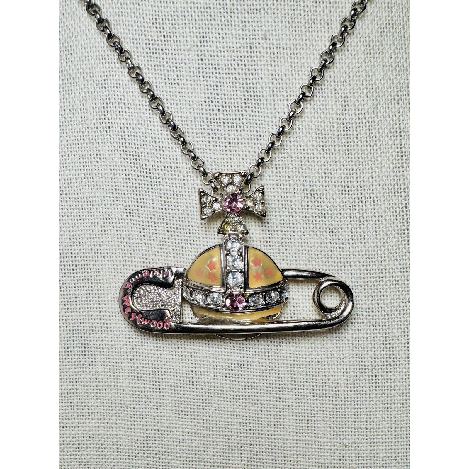 Vintage RARE Vivienne Westwood Giant Safety Pin Orb Necklace Vintage RARE Vivienne Westwood Giant Safety Pin Orb Necklace