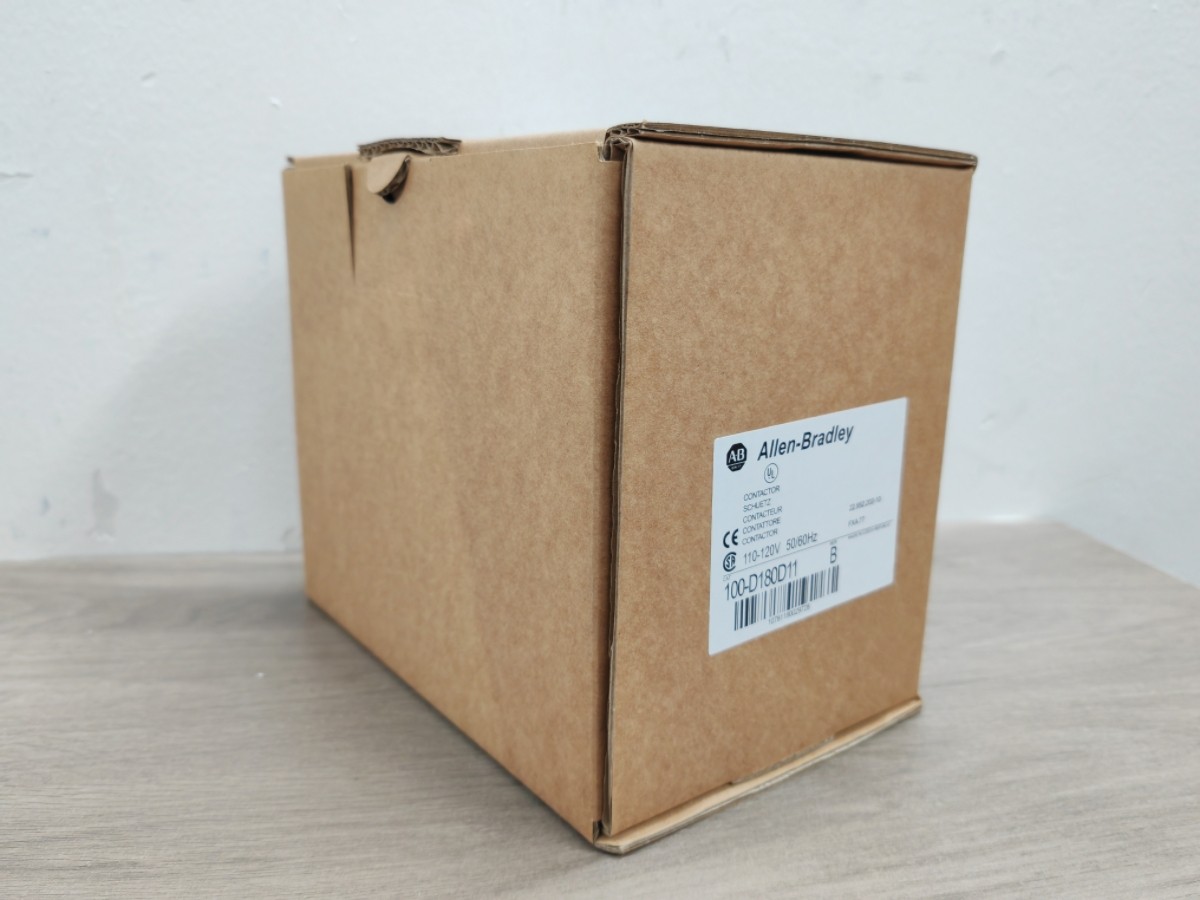 NEW Factory Sealed Allen-Bradley 100-D180D11 Contactor 100D180D11
