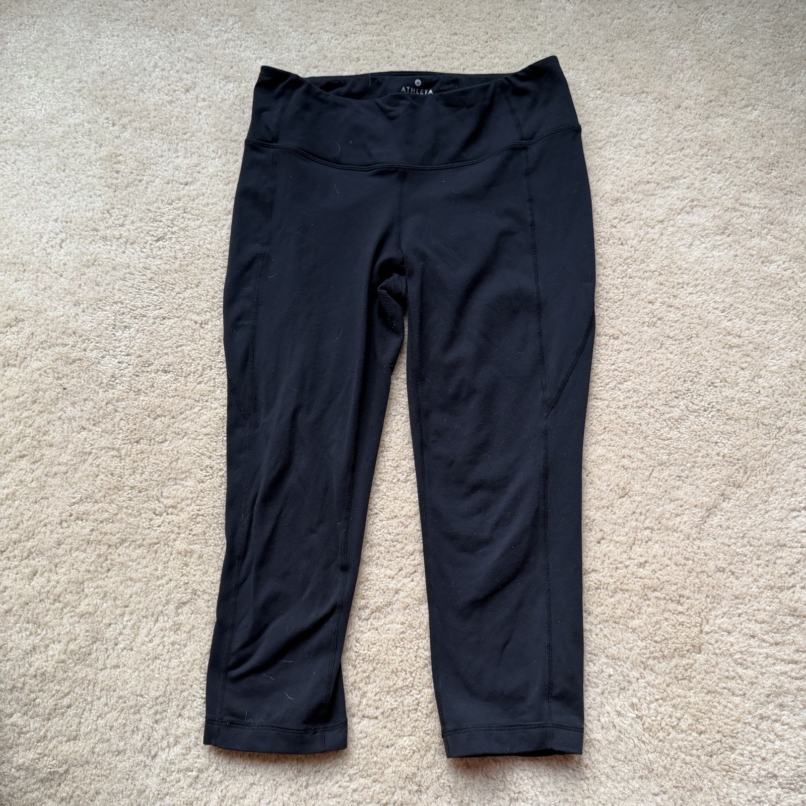Athleta Basic Black Capri Leggings - Size M - VGUC - Stretch Athleta Basic Black Capri Leggings - Size M - VGUC - Stretch
