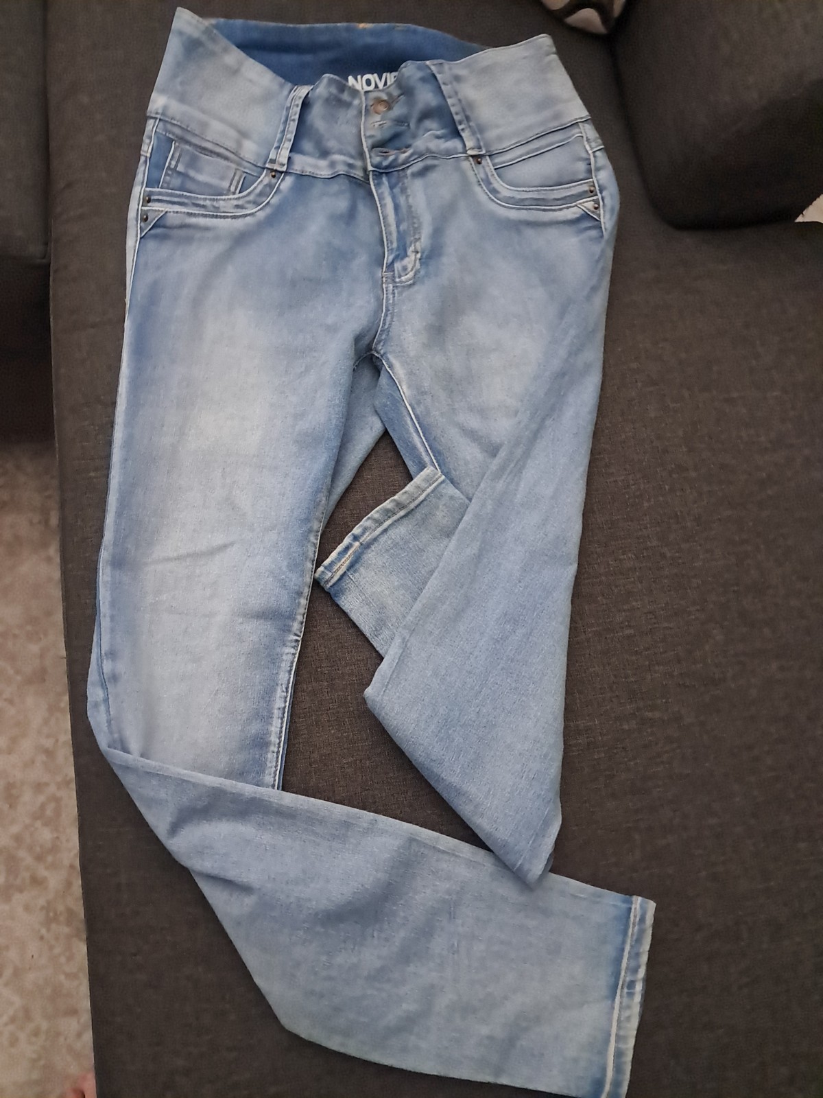 Novica Jeans Womens Size 14 Light Blue Denim Leggings Stretch 3 Button Pockets Novica Jeans Womens Size 14 Light Blue Denim Leggings Stretch 3 Button Pockets