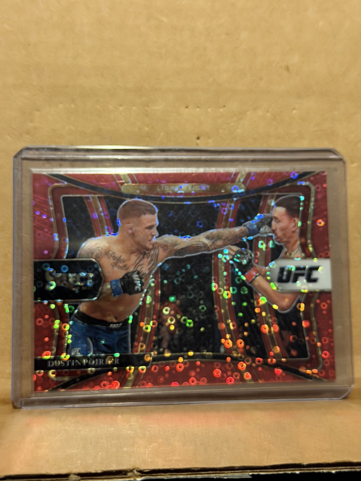 2021 Panini Select UFC - Premier Level Dustin Poirier #116 Red Disco Prizm /199
