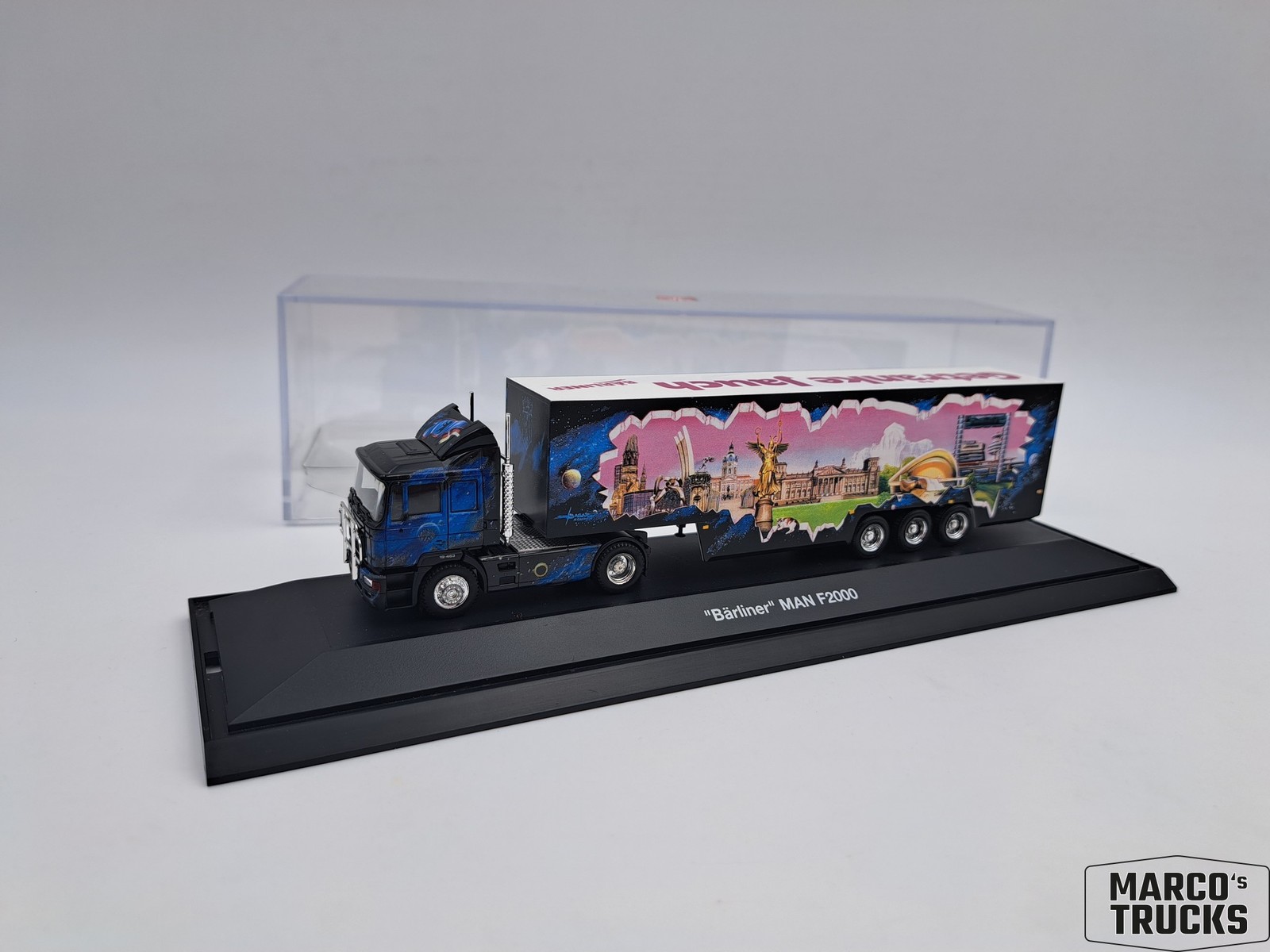 Herpa MAN F2000 Box semitrailer \