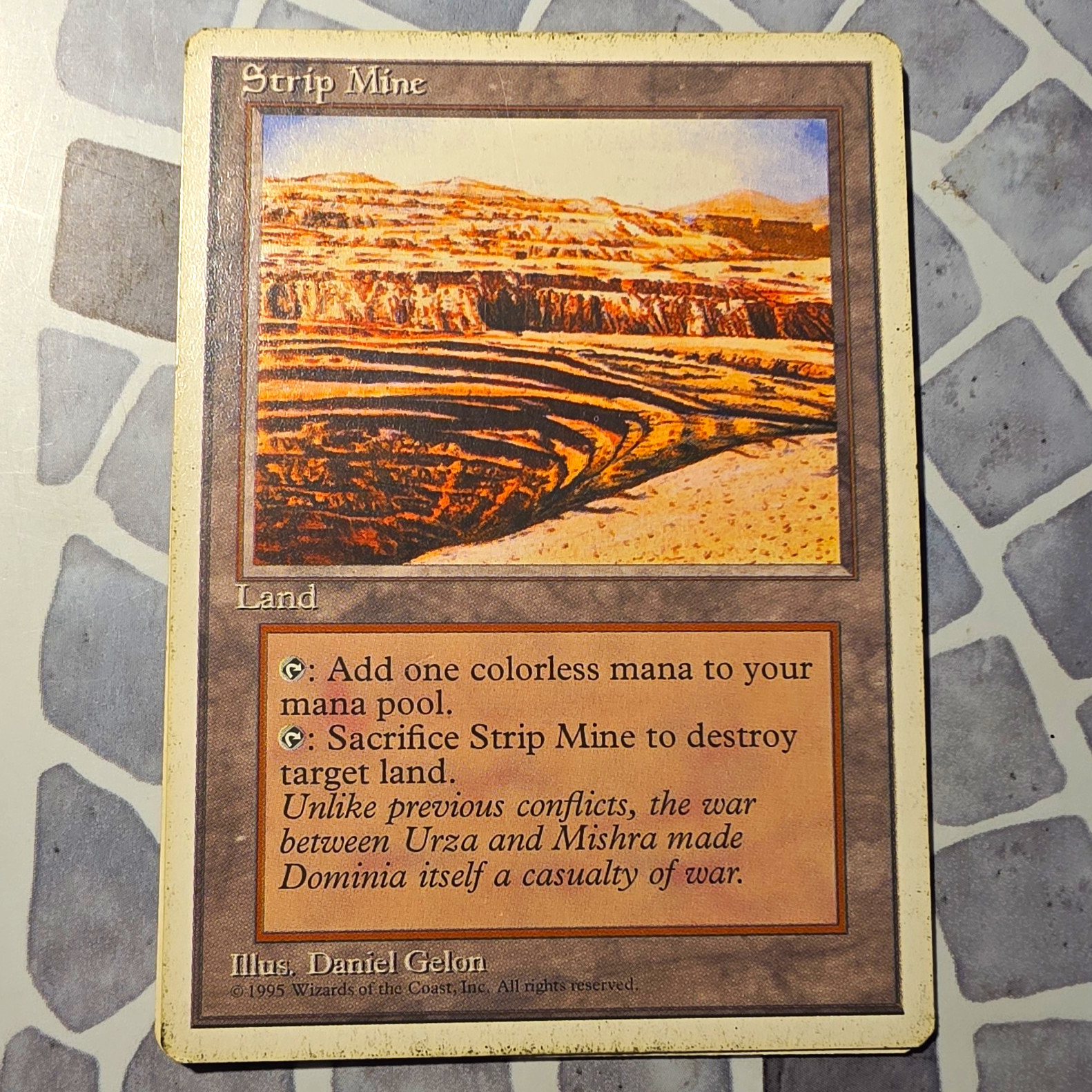 Strip Mine MTG Core Set 4th Edition Regular Land English Uncommon Illus. Gelon