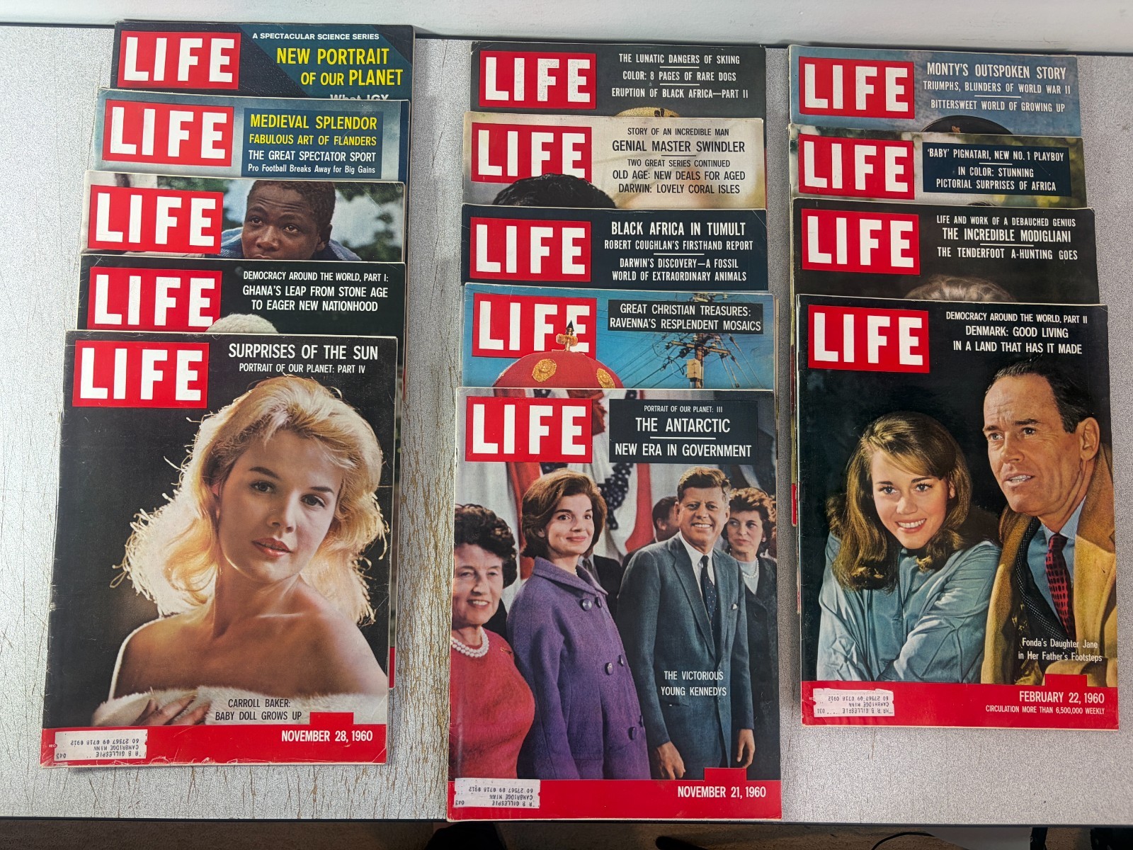 Vtg Life Magazine Lot of 14 1958 1959 1960 Cold War, Music, Movie Stars, Ads Vtg Life Magazine Lot of 14 1958 1959 1960 Cold War, Music, Movie Stars, Ads
