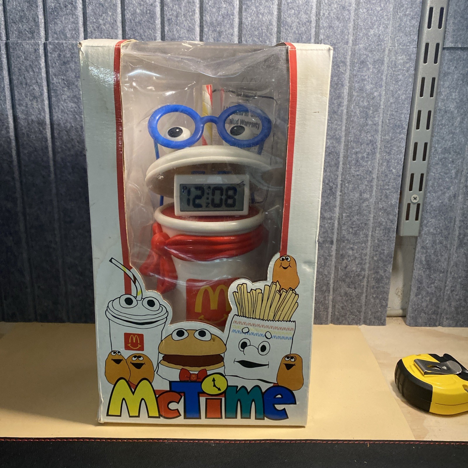 McDonald\'s 1996 McTime Clock/Bank / Box has Damage / SEE PHOTOS / WORKS McDonald\'s 1996 McTime Clock/Bank / Box has Damage / SEE PHOTOS / WORKS
