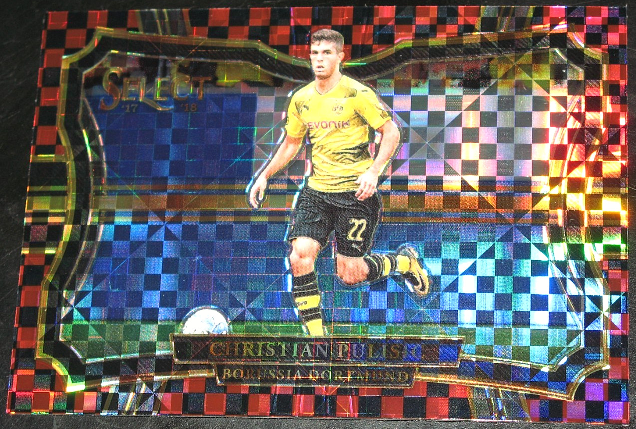 2017-18 Panini Select Christian Pulisic Checkerboard Prizm Field Level #271 2018
