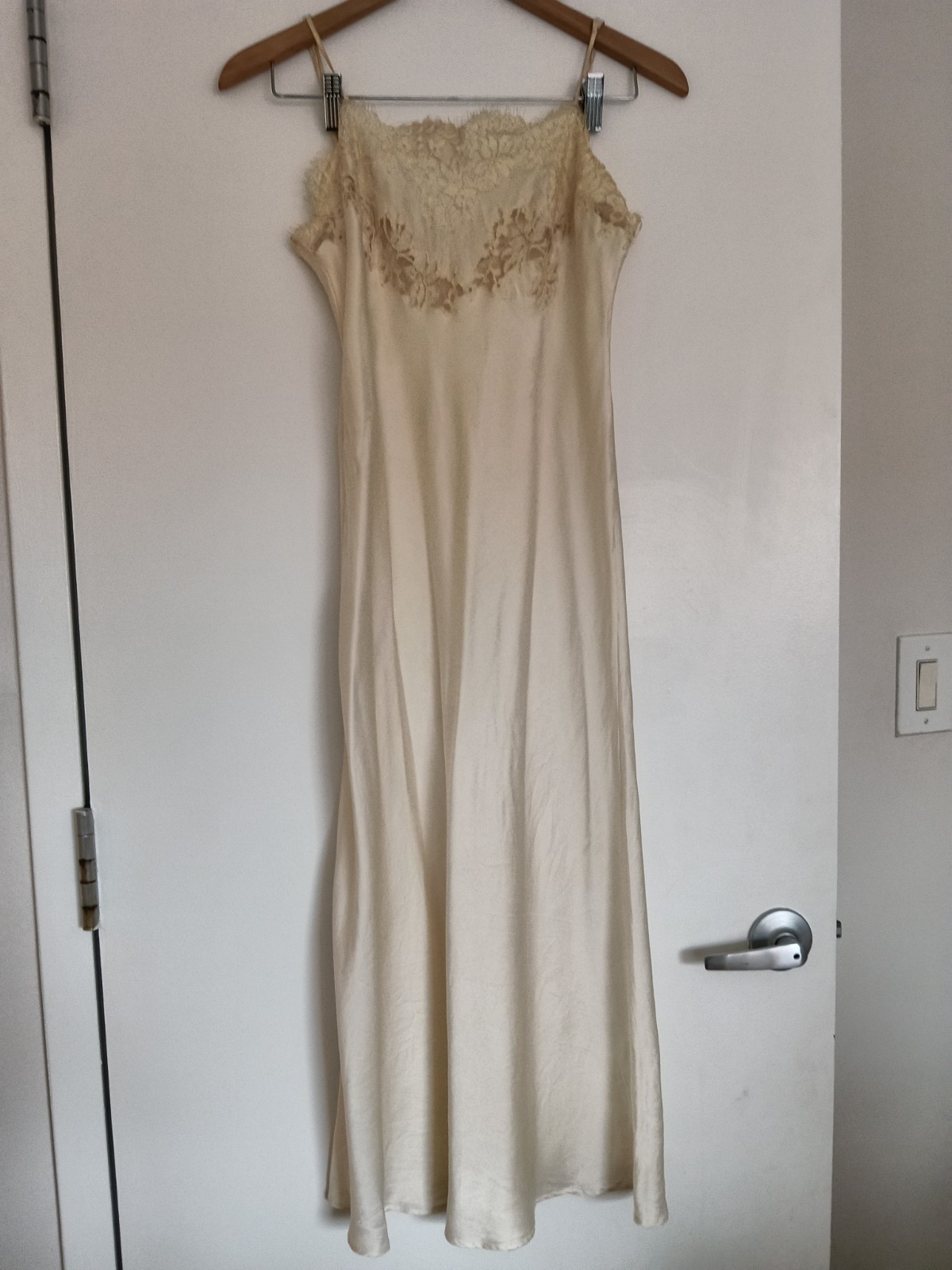 Frette Women’s Beige Silk Full Slip Nightgown Lace Trim Sleeveless Size S