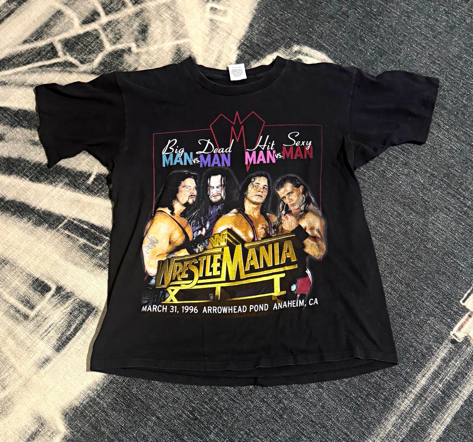 Vintage 1996 WWF WrestleMania XII Shirt XL Bret Hart Shawn Michaels Undertaker