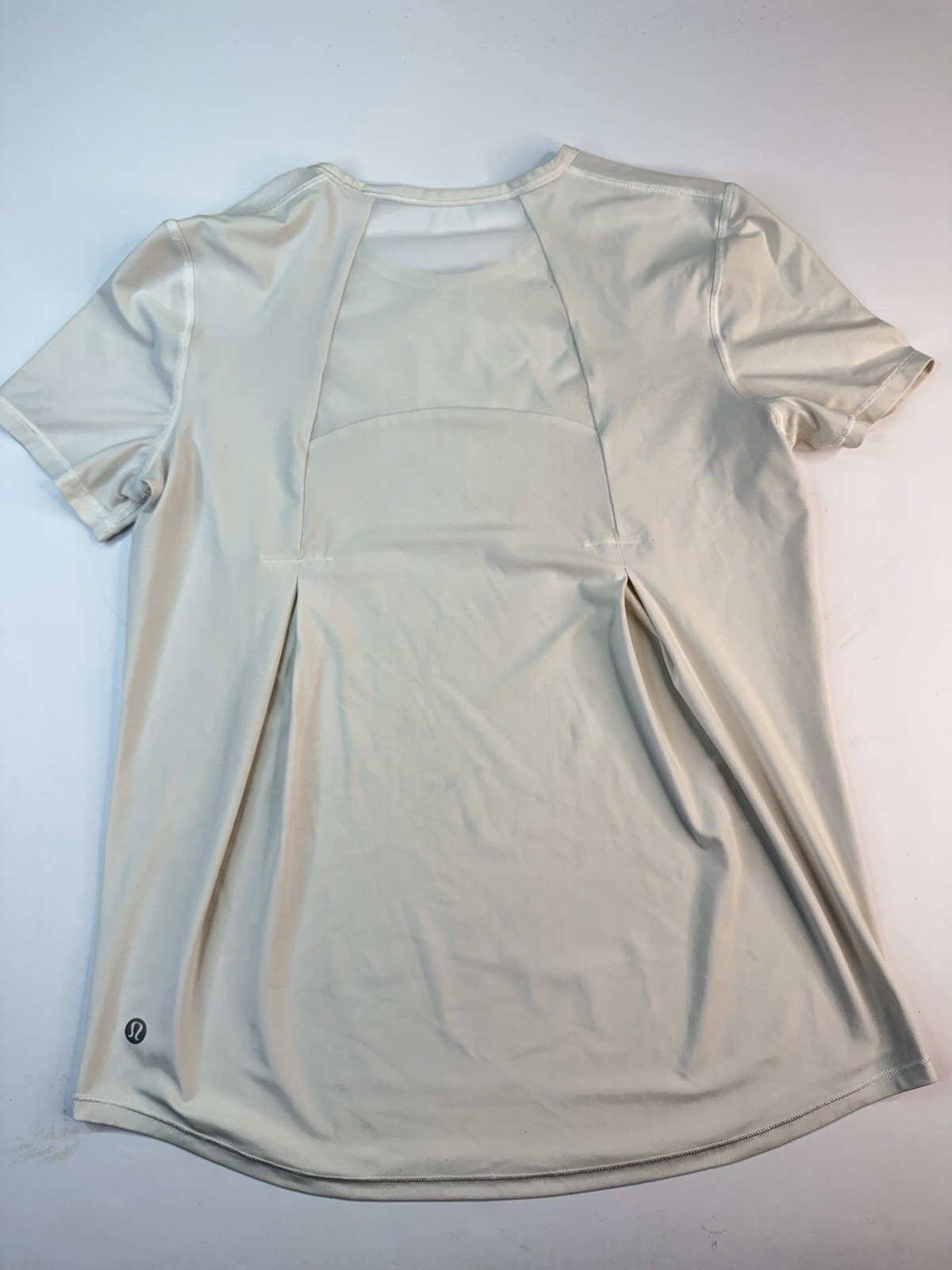 Lululemon Sculpt Short-Sleeve White (See Measurements) Lululemon Sculpt Short-Sleeve White (See Measurements)