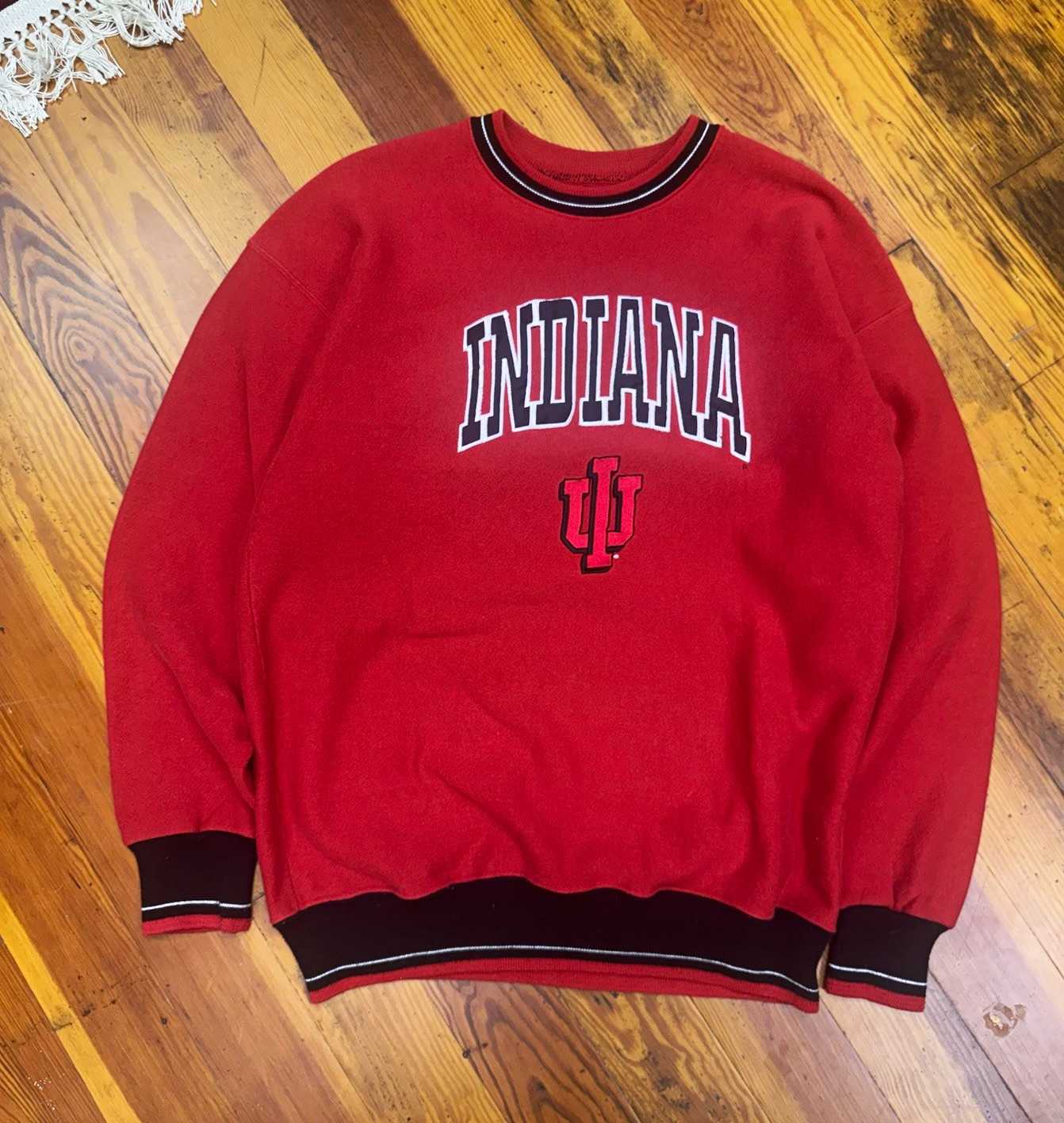 Vintage 90s Indiana Hoosiers IU Crewneck Sweatshirt Legends Athletic Medium