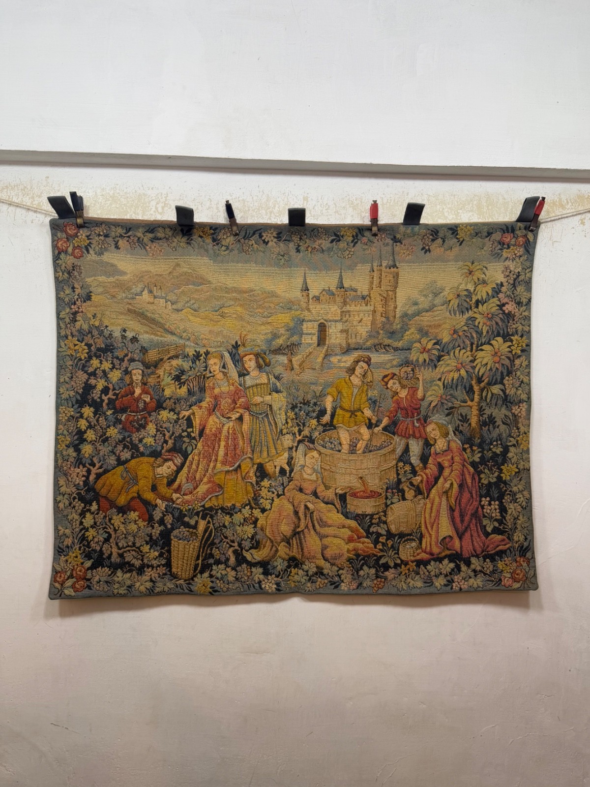 Vintage Fabulous French Aubusson Style Pictorial Figurative Tapestry Wall Hang Vintage Fabulous French Aubusson Style Pictorial Figurative Tapestry Wall Hang