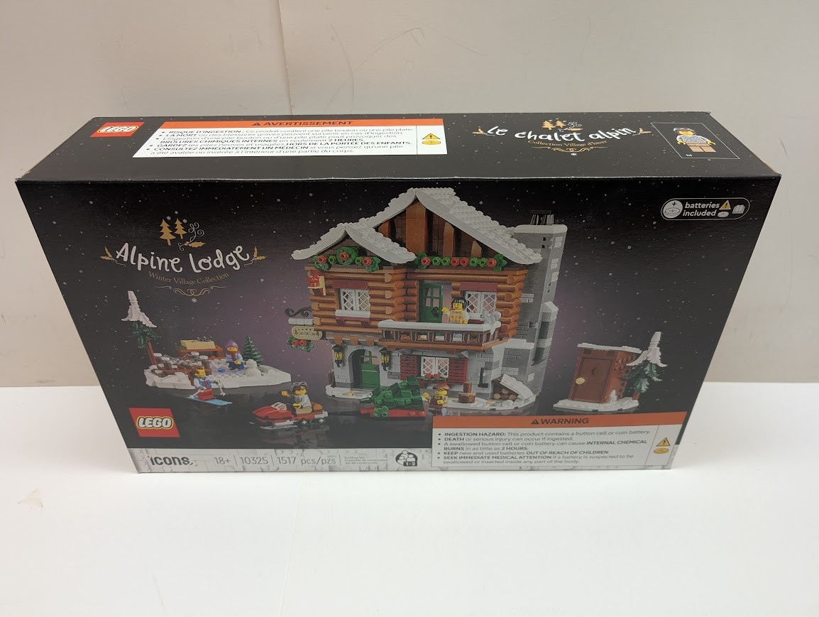 LEGO 10325 Icons: Alpine Lodge Holiday Christmas City New & Sealed w/ Shelf Wear