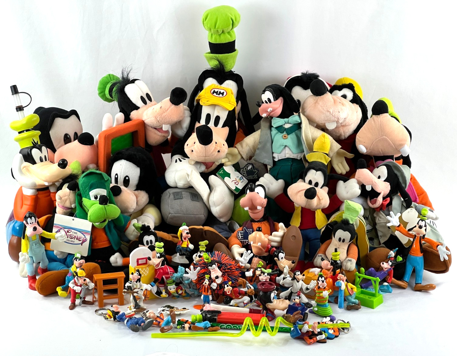 Vintage Disney Goofy Collection Lot of 47 Plush, Figures, Key Chains, and More
