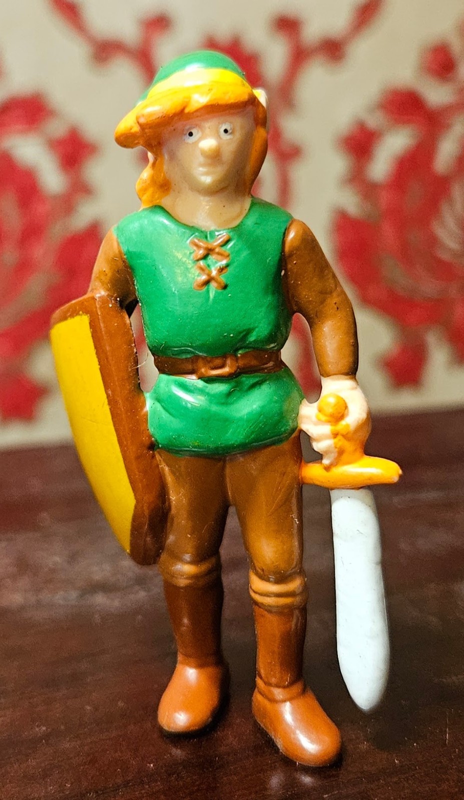 Vintage 1989 Applause Nintendo Legend of Zelda Link PVC Figure Sword Shield Vintage 1989 Applause Nintendo Legend of Zelda Link PVC Figure Sword Shield