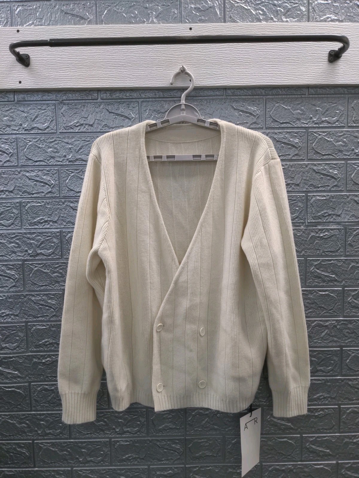 New ATORIE CULTUM Men\'s Beige Double Breasted Cardigan Sz M New ATORIE CULTUM Men\'s Beige Double Breasted Cardigan Sz M