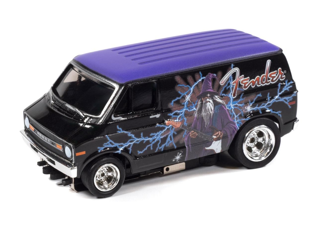 Auto World SC426-2P 4Gear 1977 Dodge Van Fender HO Scale Slot Car - Black/Purple