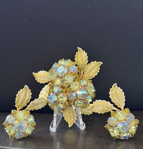 Estate Vtg 50\'s Brooch Earrings AB Blue/Green Rhinestones Demin Parure Filigree
