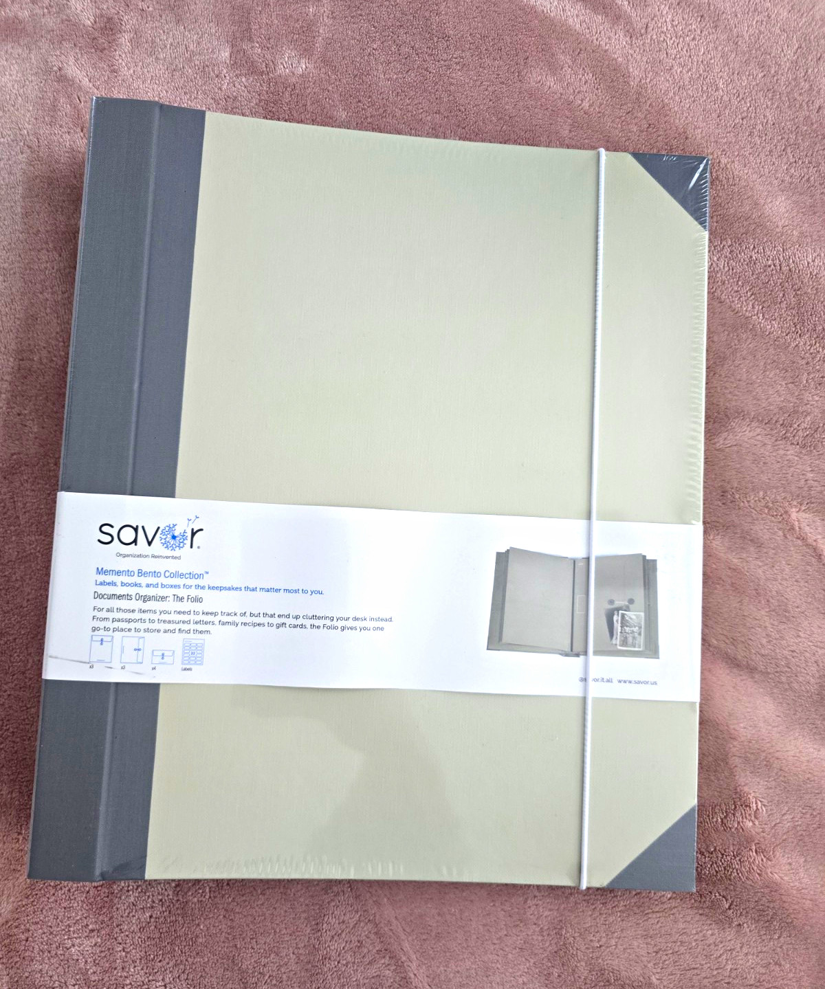 Savor The Folio Memento Bento Document Organizer w/ Elastic Gray Beige
