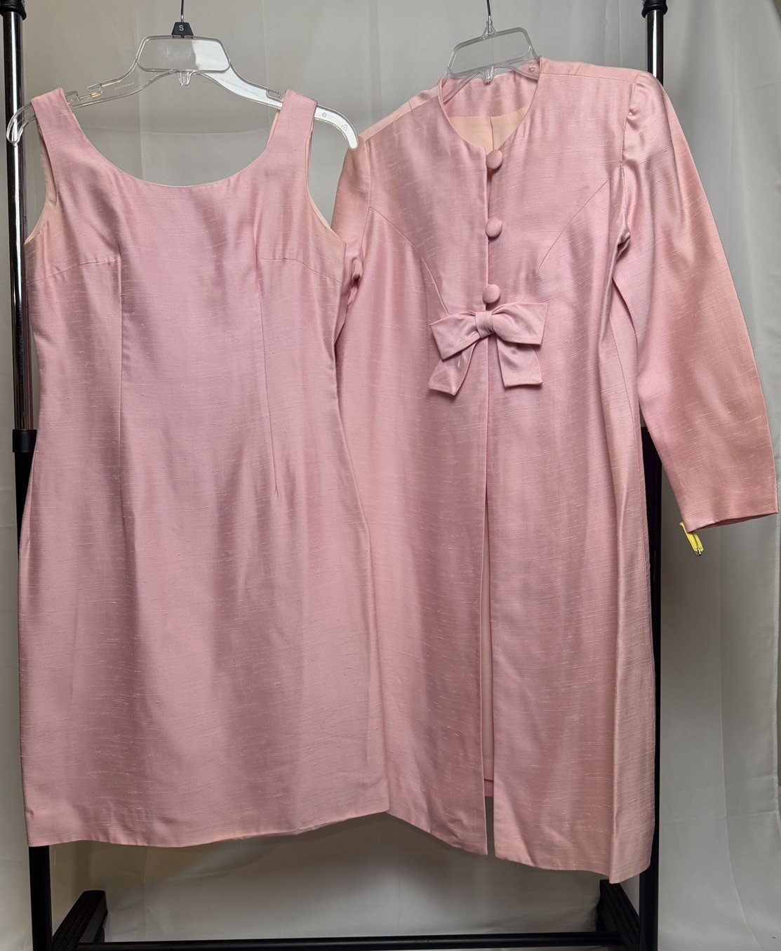 Vintage 1960s Pink Silk Shantung Sheath Dress & Coat Set Size 8 AS IS Underarm